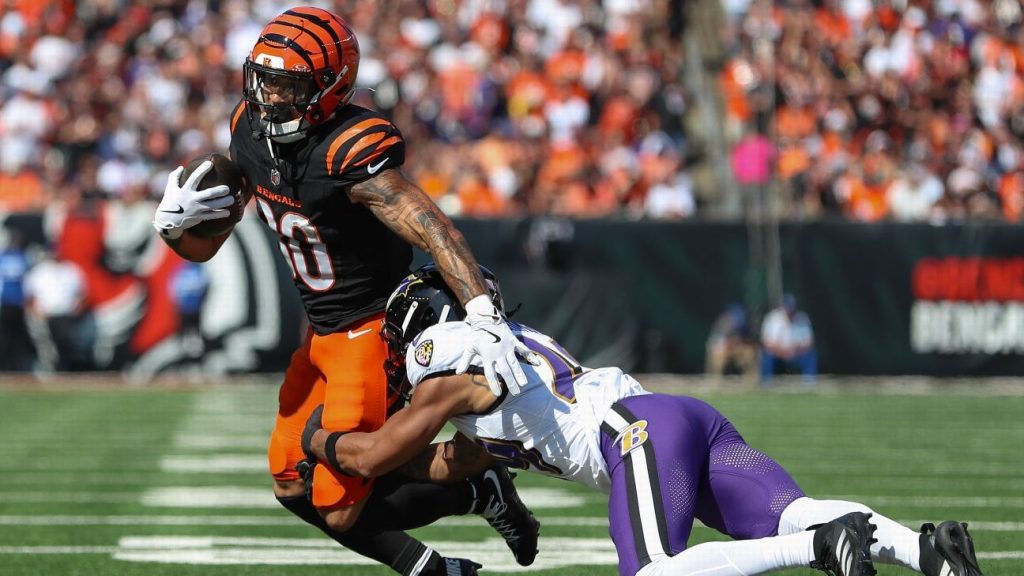 Bengals RBs Brown, Moss to play against Giants Bengals RBs Brown, Moss to play against Giants