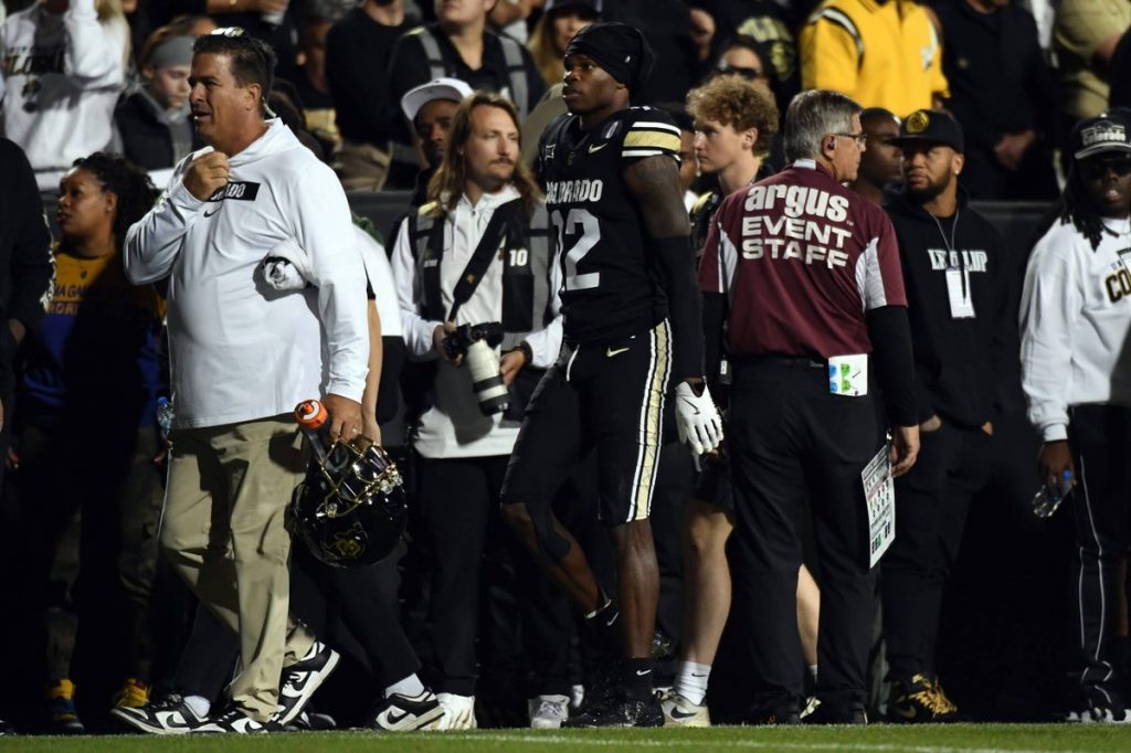 Travis Hunter tracker: Injury knocks star out of Kansas State game after quiet start