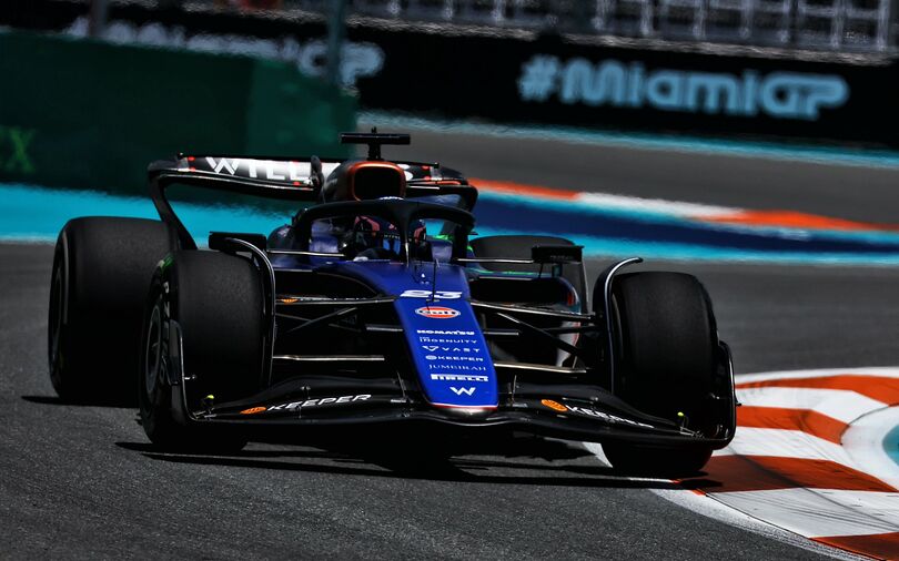 Albon set to race with a special logo in Texas to mark his 100th F1 race