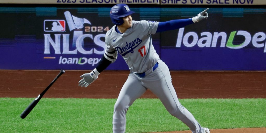 Ohtani hits leadoff homer to give G4 an early jolt Ohtani hits leadoff homer to give G4 an early jolt