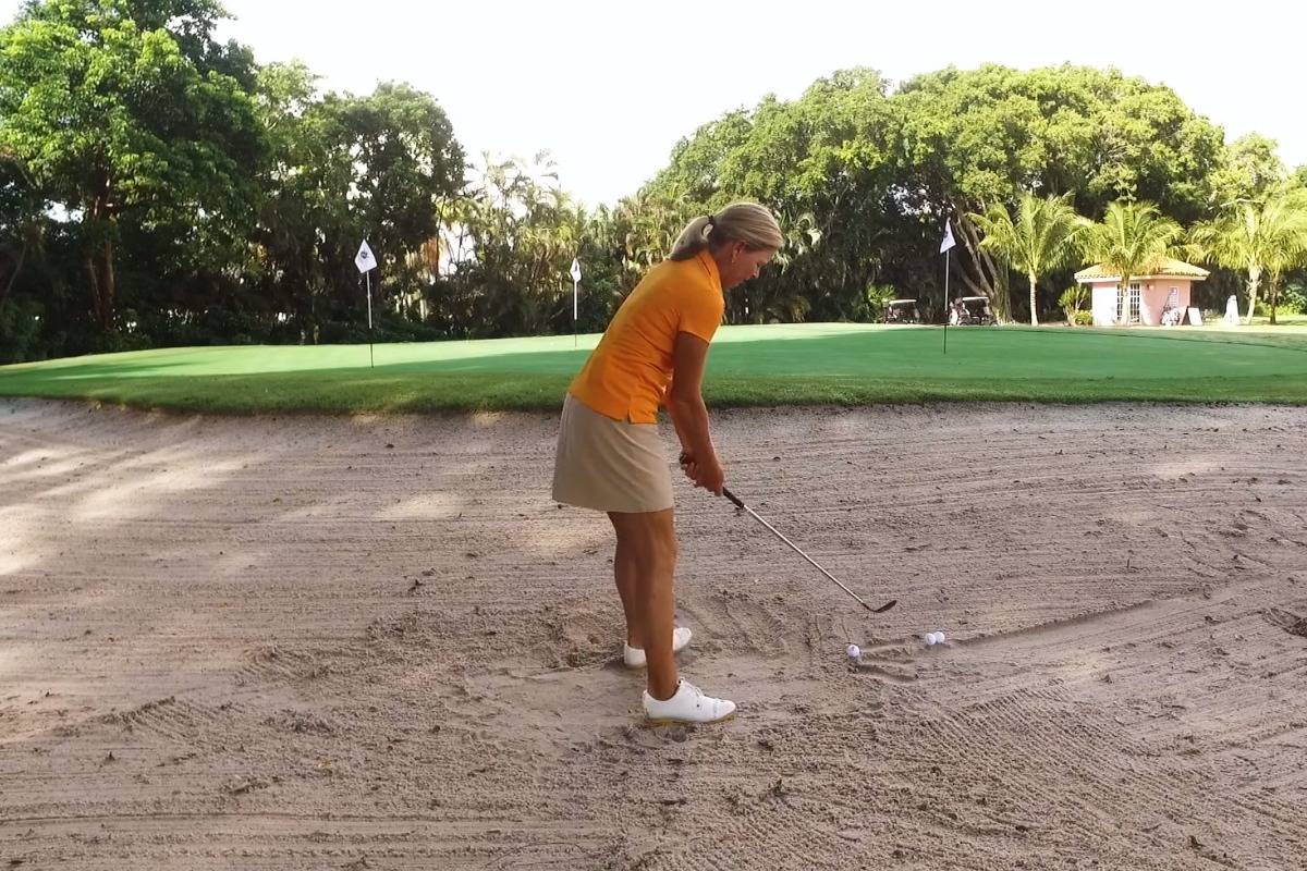 Playing a High Soft Landing Bunker Shot