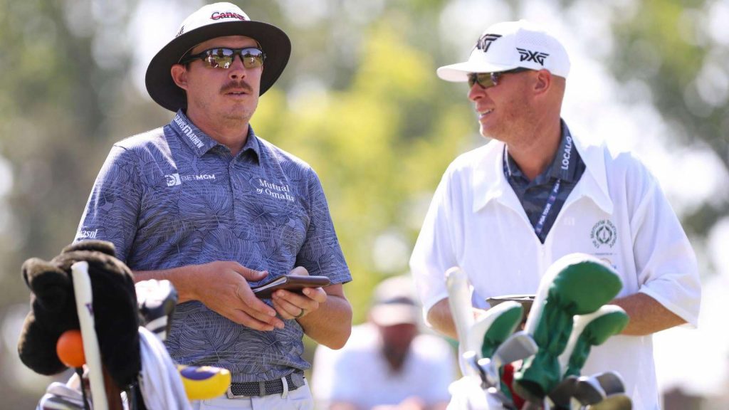 Joel Dahmen’s ‘bizarro’ penalty raises question: why are you only allowed 14 clubs in your golf bag? Joel Dahmen’s ‘bizarro’ penalty raises question: why are you only allowed 14 clubs in your golf bag?