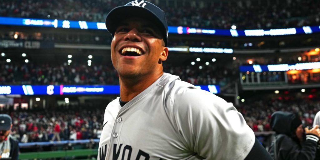 Soto's latest superstar swat propels Yanks to 1st WS since '09 Soto's latest superstar swat propels Yanks to 1st WS since '09