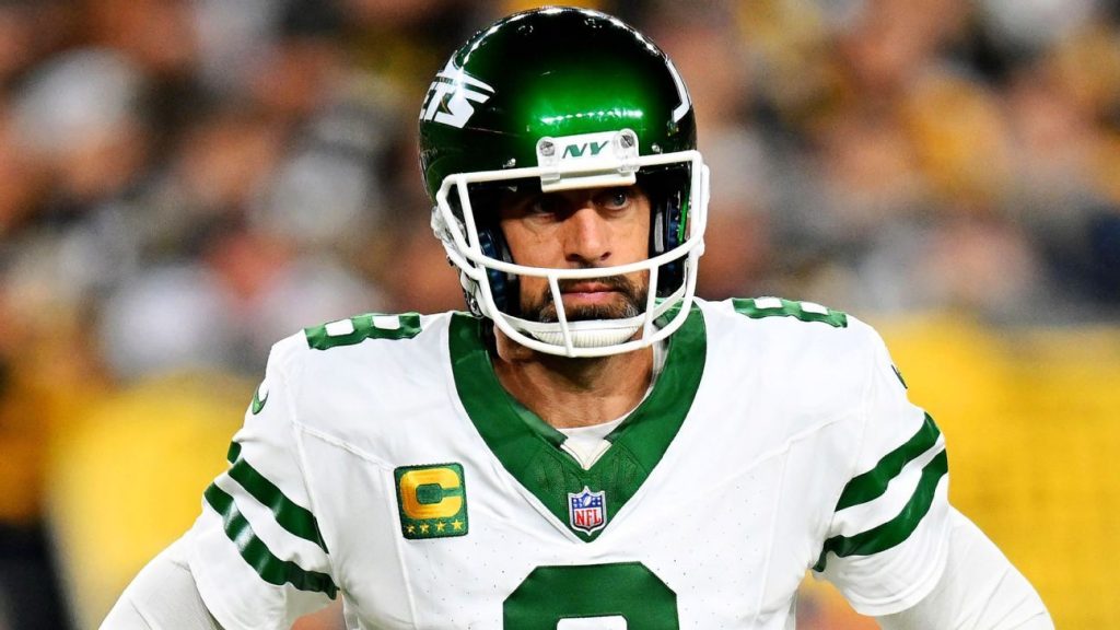 Rodgers: Jets playing too angry, need to have fun Rodgers: Jets playing too angry, need to have fun