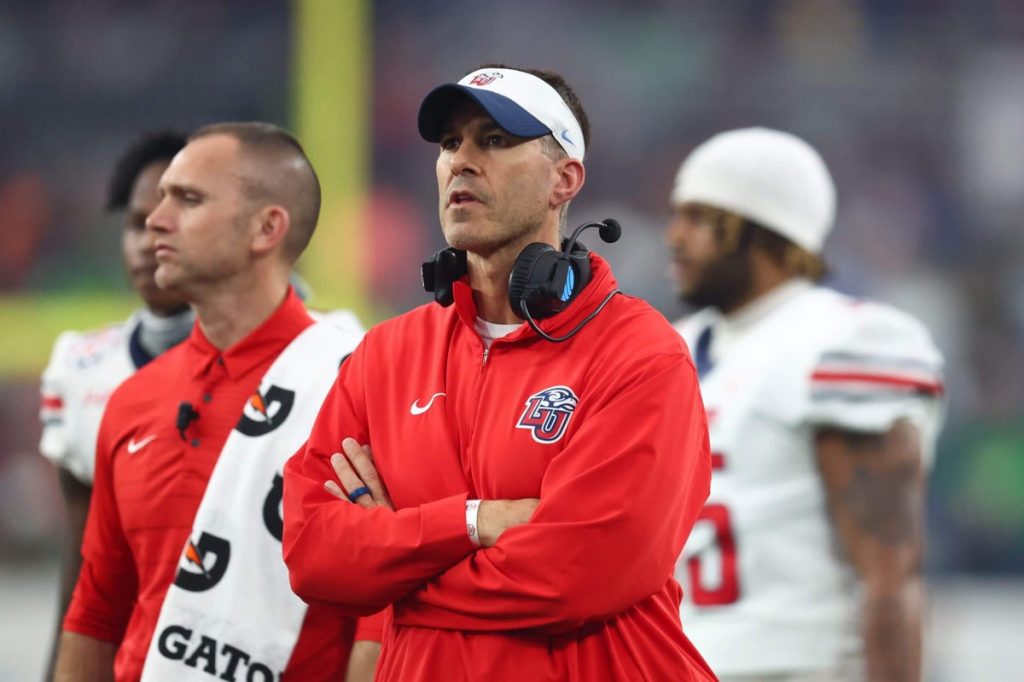 Kennesaw State stuns Liberty, damaging Flames' slim College Football Playoff hopes Kennesaw State stuns Liberty, damaging Flames' slim College Football Playoff hopes