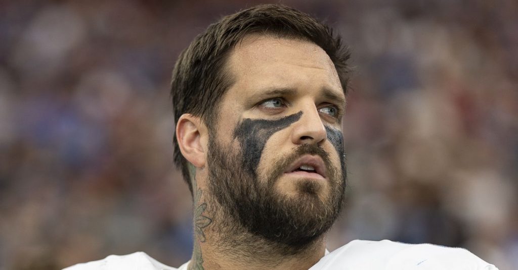 Lions News: Neck tattoos, zoo keeping, and LOTR, there’s only one Taylor Decker