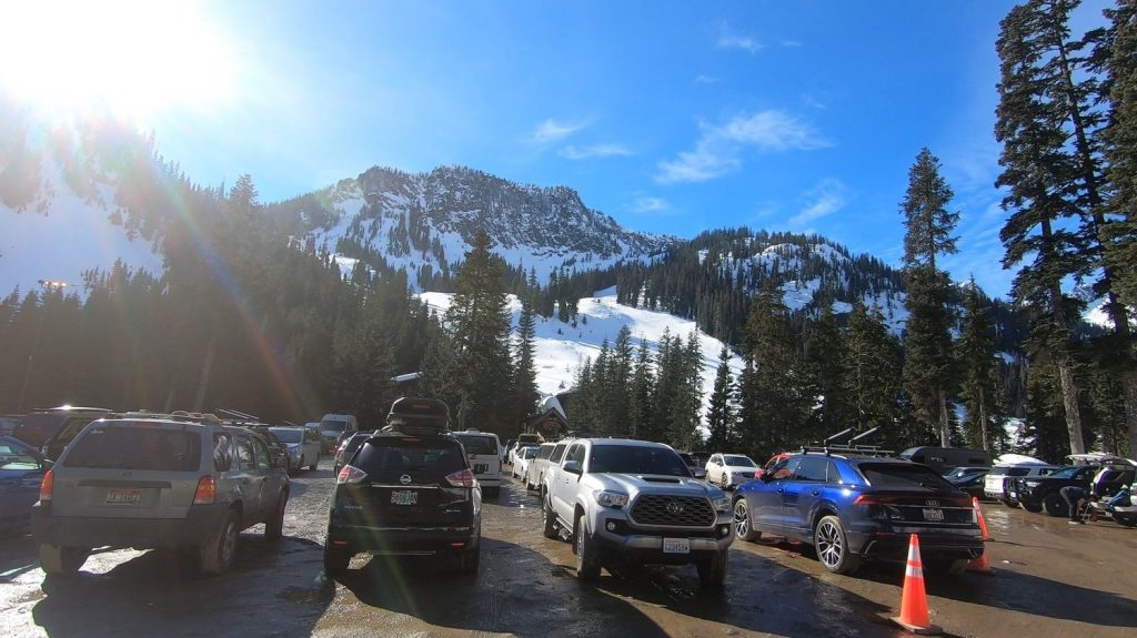 Summit at Snoqualmie Enacts Paid Parking Policy; Non-Skiers Pay Up to  Per Day