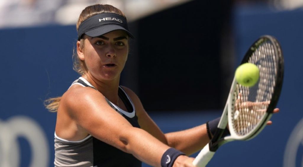 Canada’s Marina Stakusic wins eighth match in a row Canada’s Marina Stakusic wins eighth match in a row