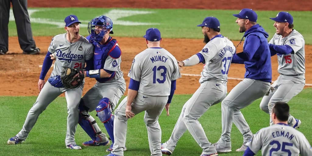 Dodgers announce details for parade, stadium celebration on Friday Dodgers announce details for parade, stadium celebration on Friday
