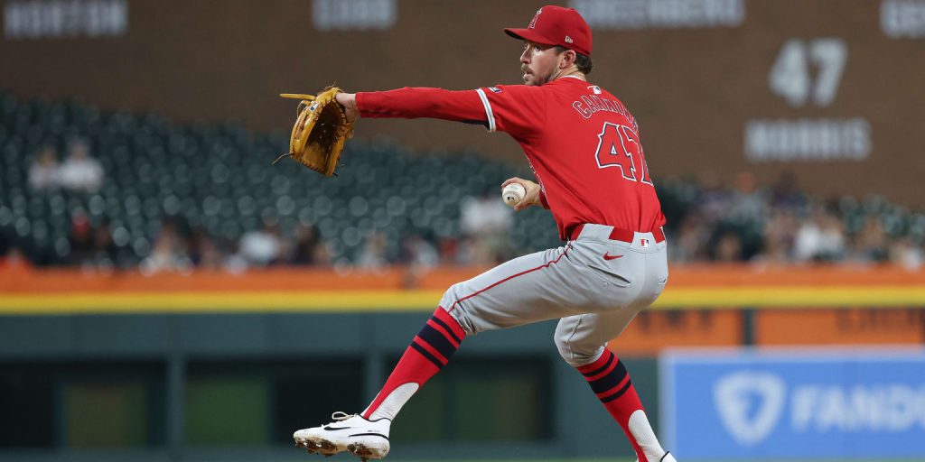 Atlanta trades Soler to Angels, gets right-hander Canning in return Atlanta trades Soler to Angels, gets right-hander Canning in return