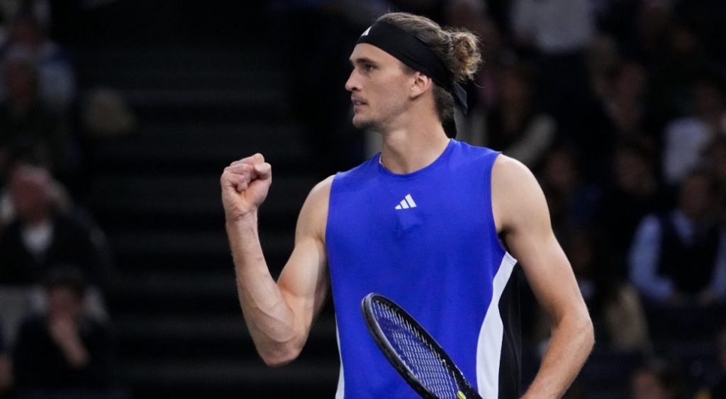 Zverev dispatches Rune to reach second career Paris Masters final Zverev dispatches Rune to reach second career Paris Masters final