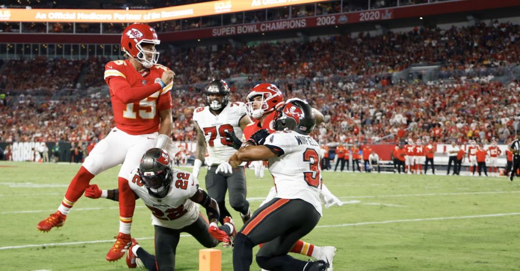 Monday Night Football odds, pick and live discussion: Bucs at Chiefs