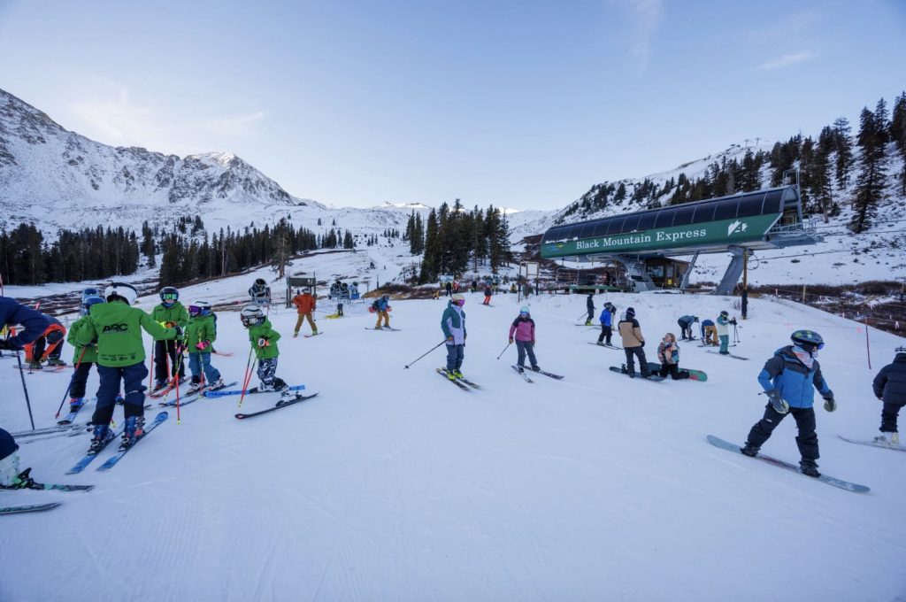 16 Ski Resorts Will Be Open This Weekend in North America 16 Ski Resorts Will Be Open This Weekend in North America