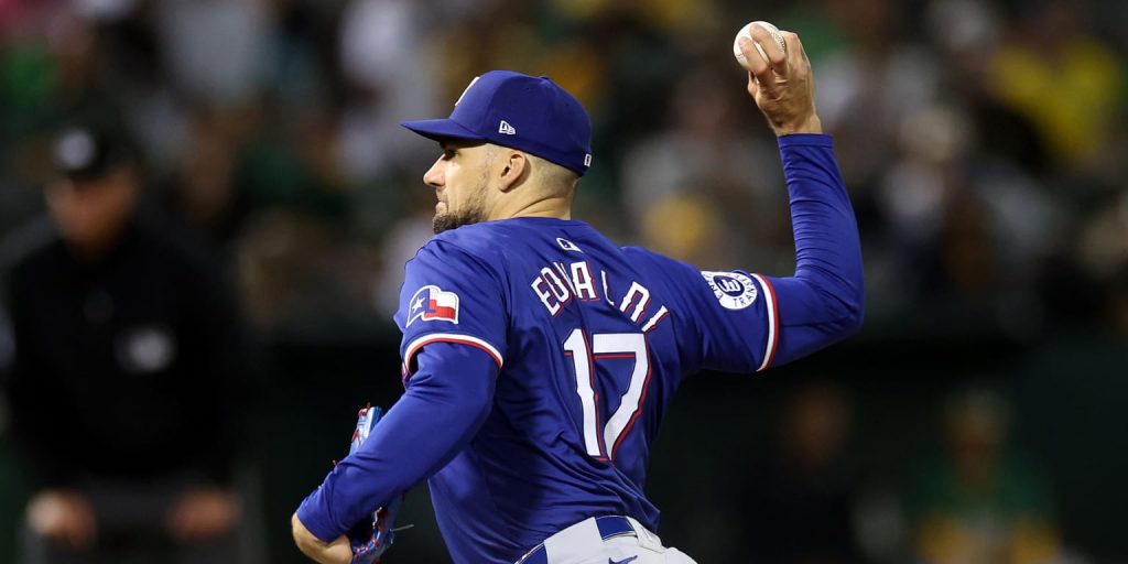 Braves show interest in free-agent starter Eovaldi (source) Braves show interest in free-agent starter Eovaldi (source)