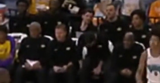 D’Angelo Russell made JJ Redick lose his mind on sidelines before Lakers benching