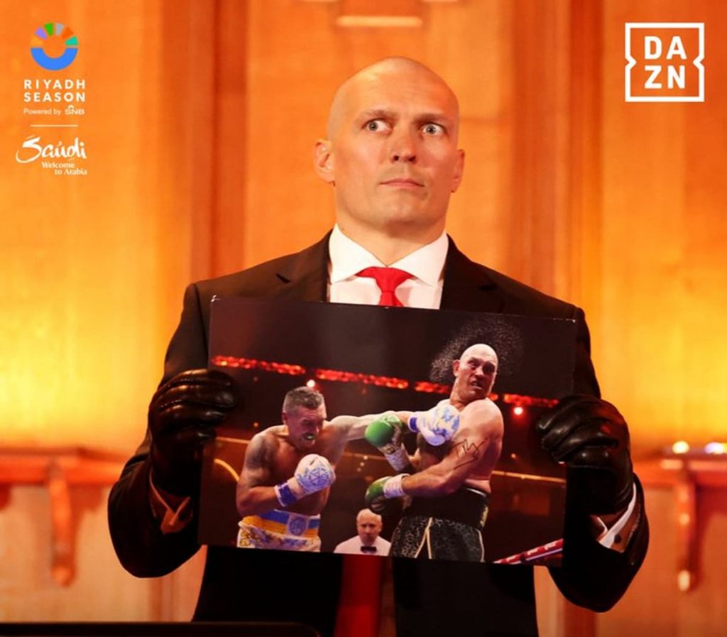 VIDEO: Was Oleksandr Usyk robbed of a KO against Tyson Fury? VIDEO: Was Oleksandr Usyk robbed of a KO against Tyson Fury?