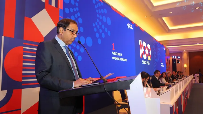 Asia: 
                                        Re-elected as FIH President, Tayyab Ikram receives overwhelming support from Congress
