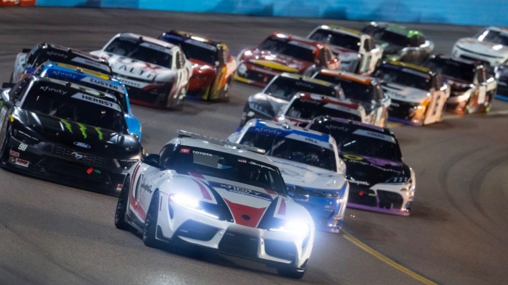 Dale Earnhardt Jr. roasts Phoenix pace car driver after NASCAR Championship crash