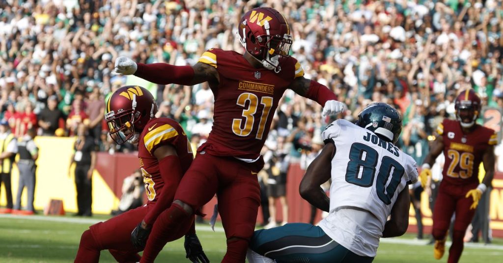 Thursday Night Football odds, pick and live discussion: Commanders at Eagles