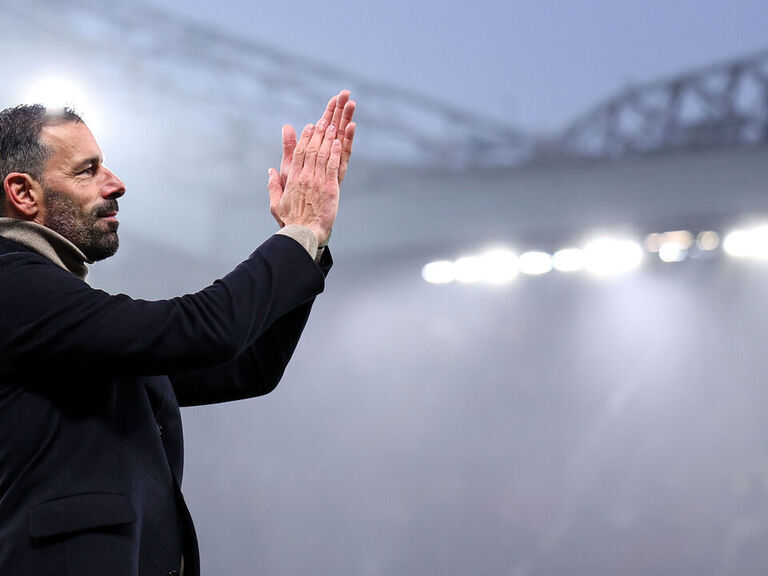 Van Nistelrooy leaves Man United after Amorim arrival