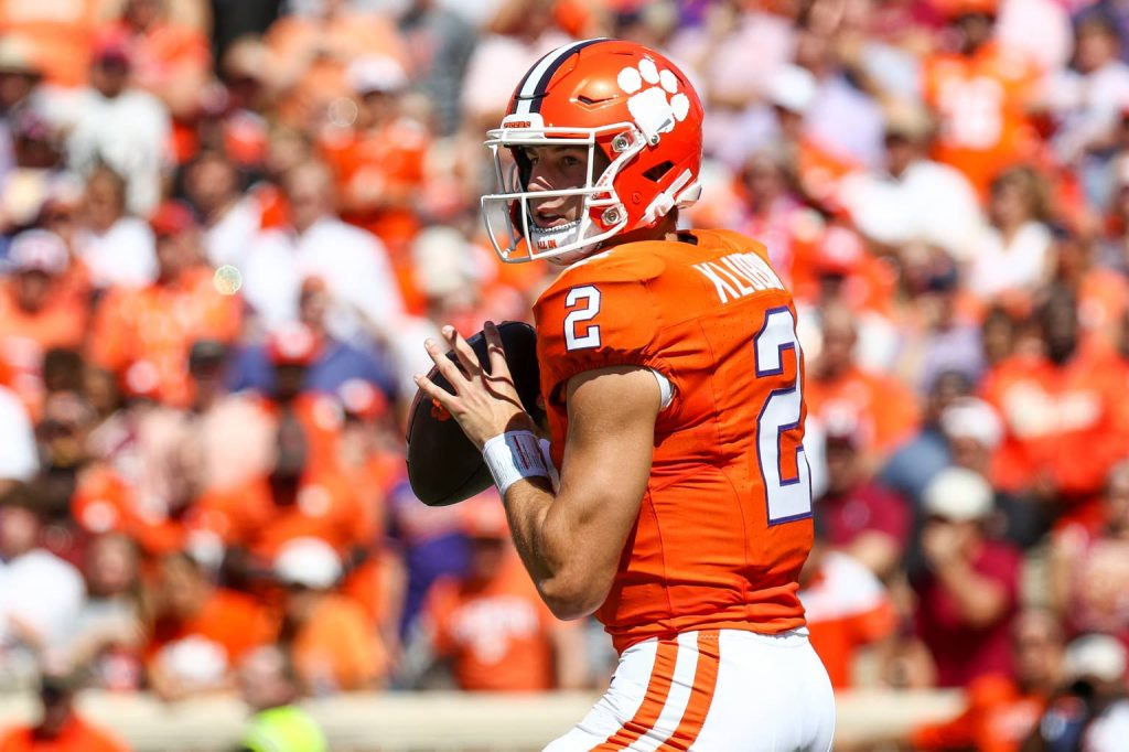 College Football Fans Not Happy With Clemson vs. South Carolina Kickoff Time