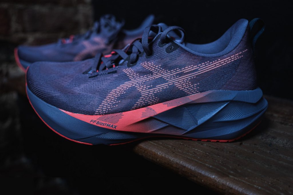 Asics Novablast 5 Review: Strength in Softness Asics Novablast 5 Review: Strength in Softness