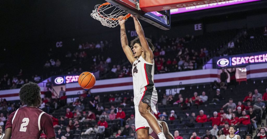 Meet Asa Newell: Georgia basketball’s best freshman star since Anthony Edwards Meet Asa Newell: Georgia basketball’s best freshman star since Anthony Edwards