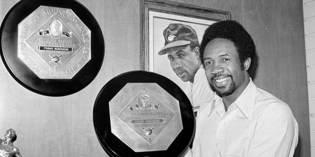 Ohtani joins Frank Robinson as 2nd player to win MVP in both leagues Ohtani joins Frank Robinson as 2nd player to win MVP in both leagues