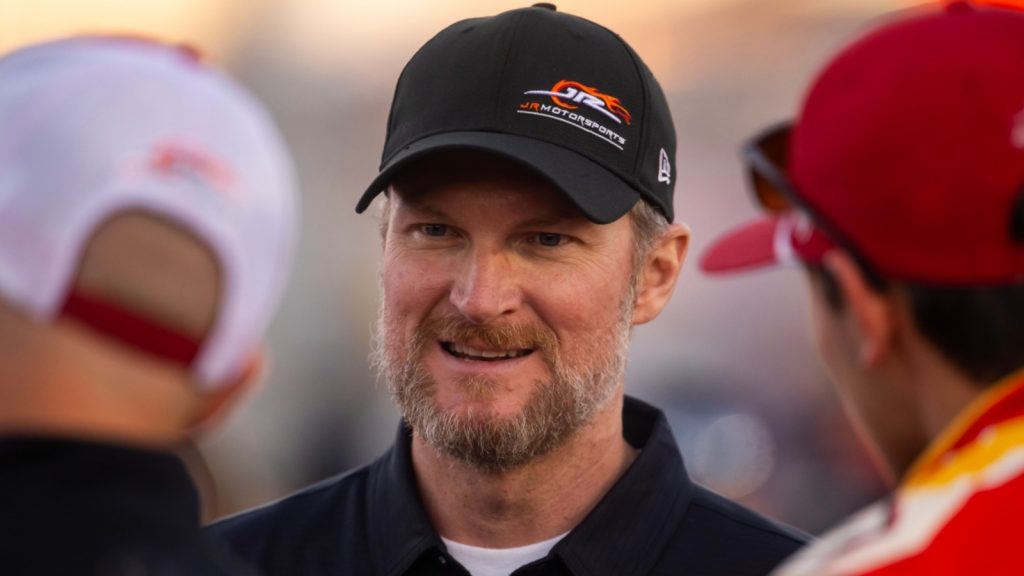 Dale Earnhardt Jr. ends South Carolina 400 early from P2 due to fuel pump issue