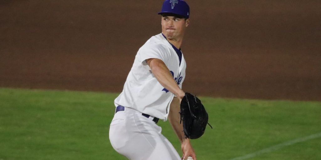 Dodgers protect lefty reliever Dreyer from Rule 5 Draft Dodgers protect lefty reliever Dreyer from Rule 5 Draft