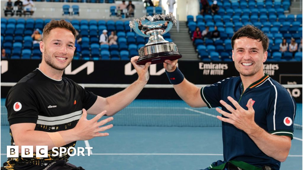 Hewett & Reid win fifth Australian Open in row