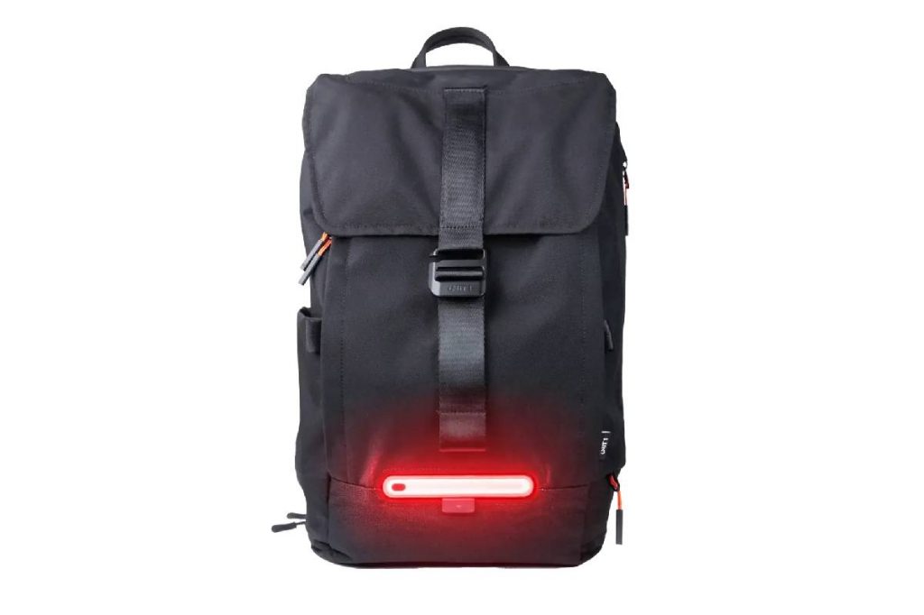 Does the UNIT 1 Torch Backpack Light the Way? Does the UNIT 1 Torch Backpack Light the Way?