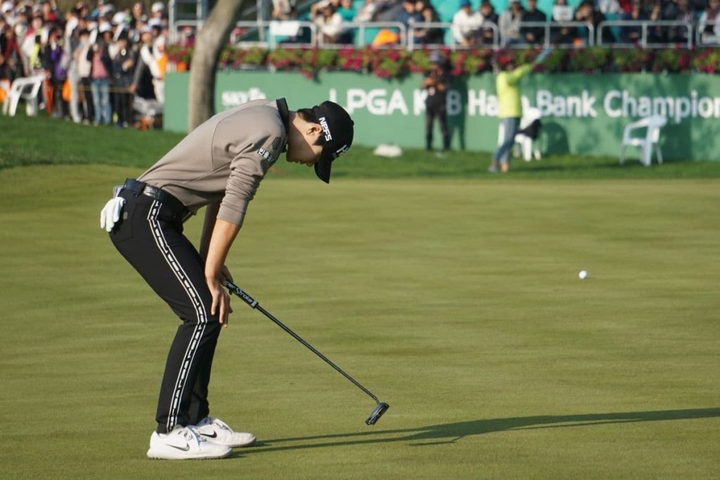 4 Ways to Manage Your Anger and Frustration on the Golf Course