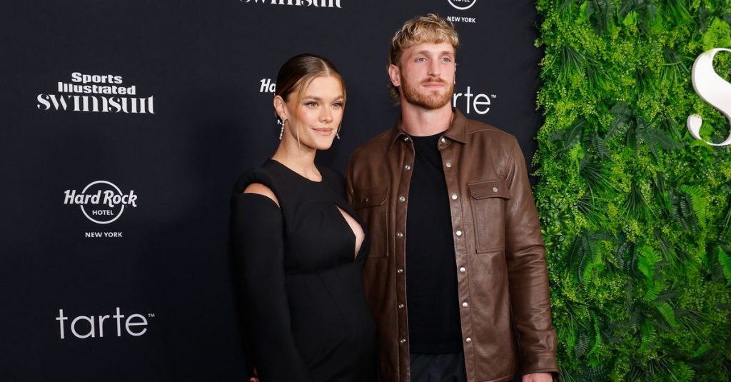 Nina Agdal’s attorneys claim Dillon Danis ‘very likely’ destroyed his own cell phone to prevent evidence being collected Nina Agdal’s attorneys claim Dillon Danis ‘very likely’ destroyed his own cell phone to prevent evidence being collected