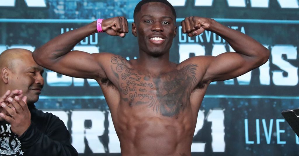 ‘No one can take this away from me’: Hitchins reacts to becoming world champion with win over Paro ‘No one can take this away from me’: Hitchins reacts to becoming world champion with win over Paro