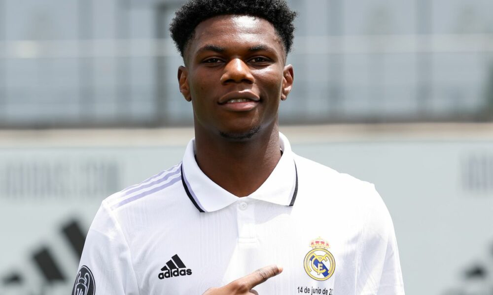 Arsenal eye audacious swoop on Euro giants to sign £83m star but Liverpool could scupper move