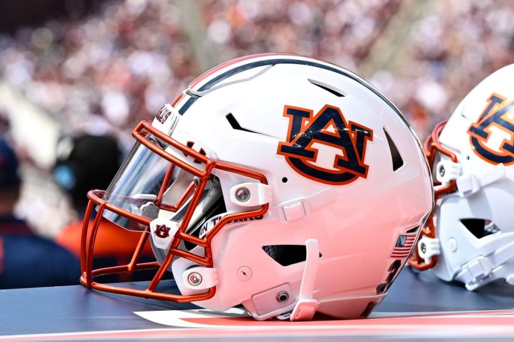Auburn DL Trill Carter recovering from being shot in stomach in Charlotte Auburn DL Trill Carter recovering from being shot in stomach in Charlotte