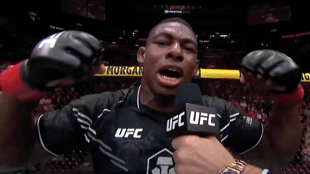 Joaquin Buckley batters Colby Covington to TKO victory after a gruesome injury Joaquin Buckley batters Colby Covington to TKO victory after a gruesome injury