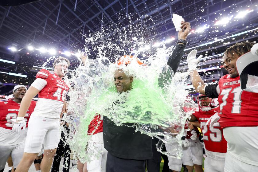 UNLV closes one of the best seasons in school history with LA Bowl win over Cal