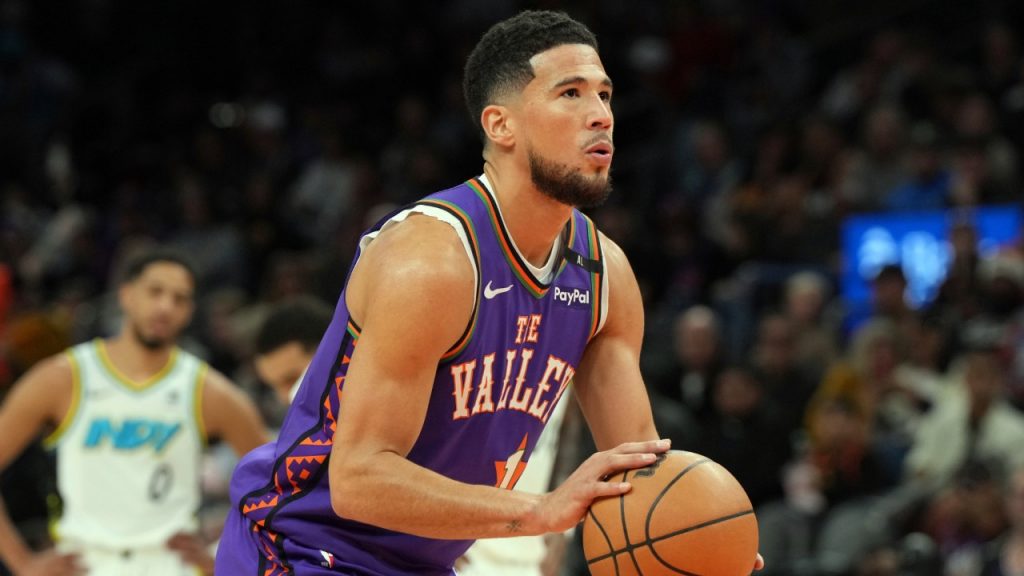 Suns’ Devin Booker to miss at least two games with left groin soreness Suns’ Devin Booker to miss at least two games with left groin soreness