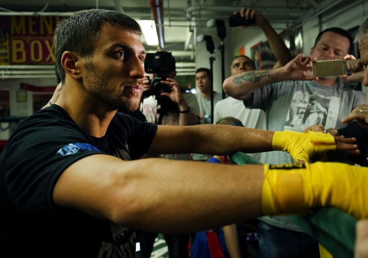 Egas Klimas on Vasiliy Lomachenko's back exam: "If he's healthy, he'll fight again" Egas Klimas on Vasiliy Lomachenko's back exam: "If he's healthy, he'll fight again"