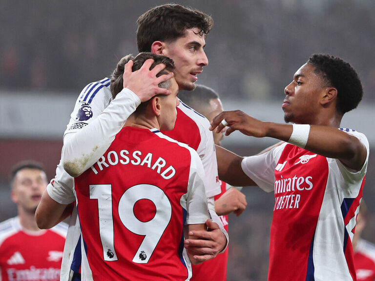 Saka-less Arsenal edge past Ipswich to move into 2nd