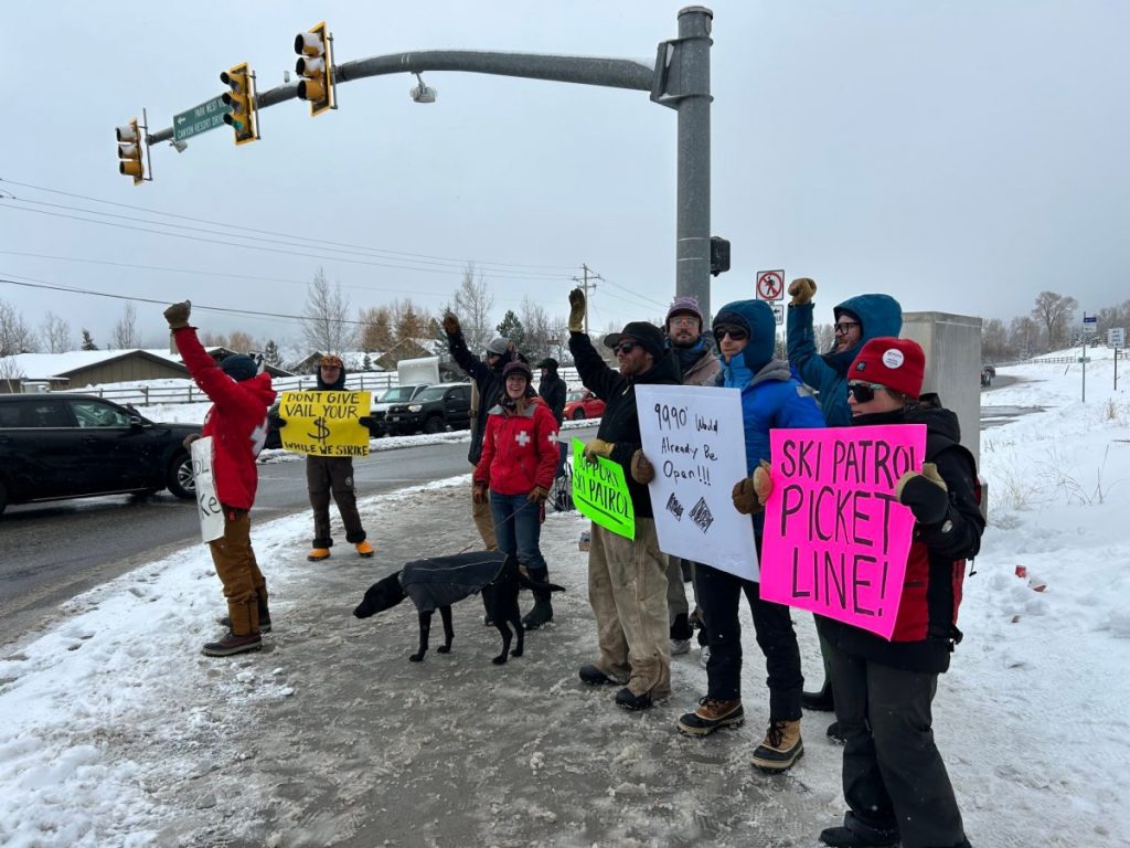 Park City Ski Patrol Goes on Strike Park City Ski Patrol Goes on Strike