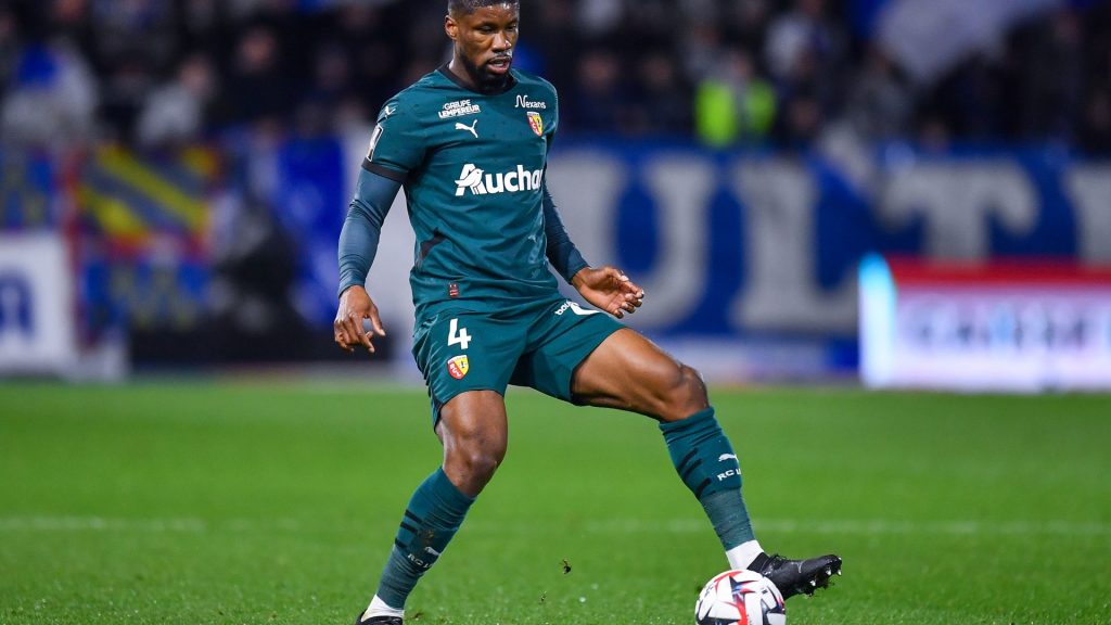 Wolves in talks to sign defender once recommended to Manchester United by Rio Ferdinand Wolves in talks to sign defender once recommended to Manchester United by Rio Ferdinand
