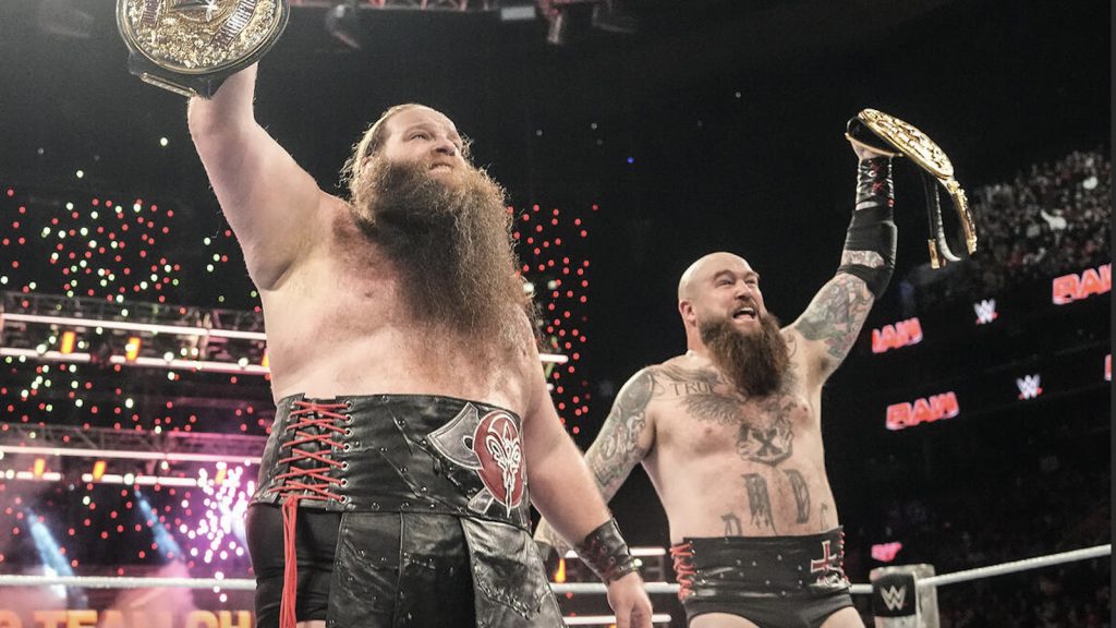 WWE Raw Live Coverage 12/30 – Judgment Day Vs. War Raiders & Damian Priest, Women's IC Tournament Semifinals