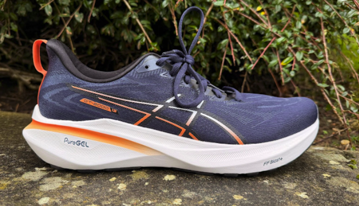 ASICS GT-2000 13 Review: Stability that is never in the way! 3 Comparisons