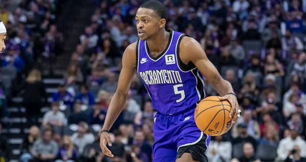 Kings To Open Up De'Aaron Fox Trade Talks Ahead Of Deadline