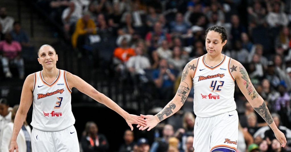 Brittney Griner announced her new WNBA team in incredible fashion