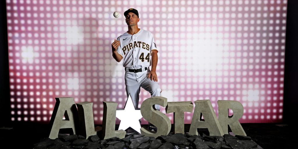 Pirates sign former All-Star Frazier to 1-year deal