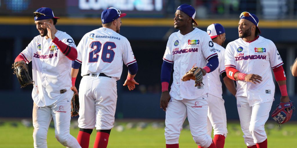 Pujols guides Dominican Republic to opening Caribbean Series win